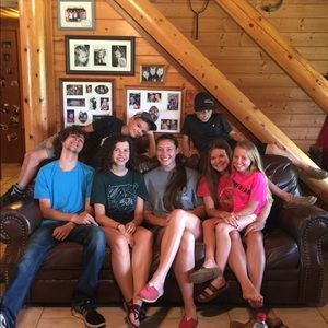 Meet your Posher, Sandy